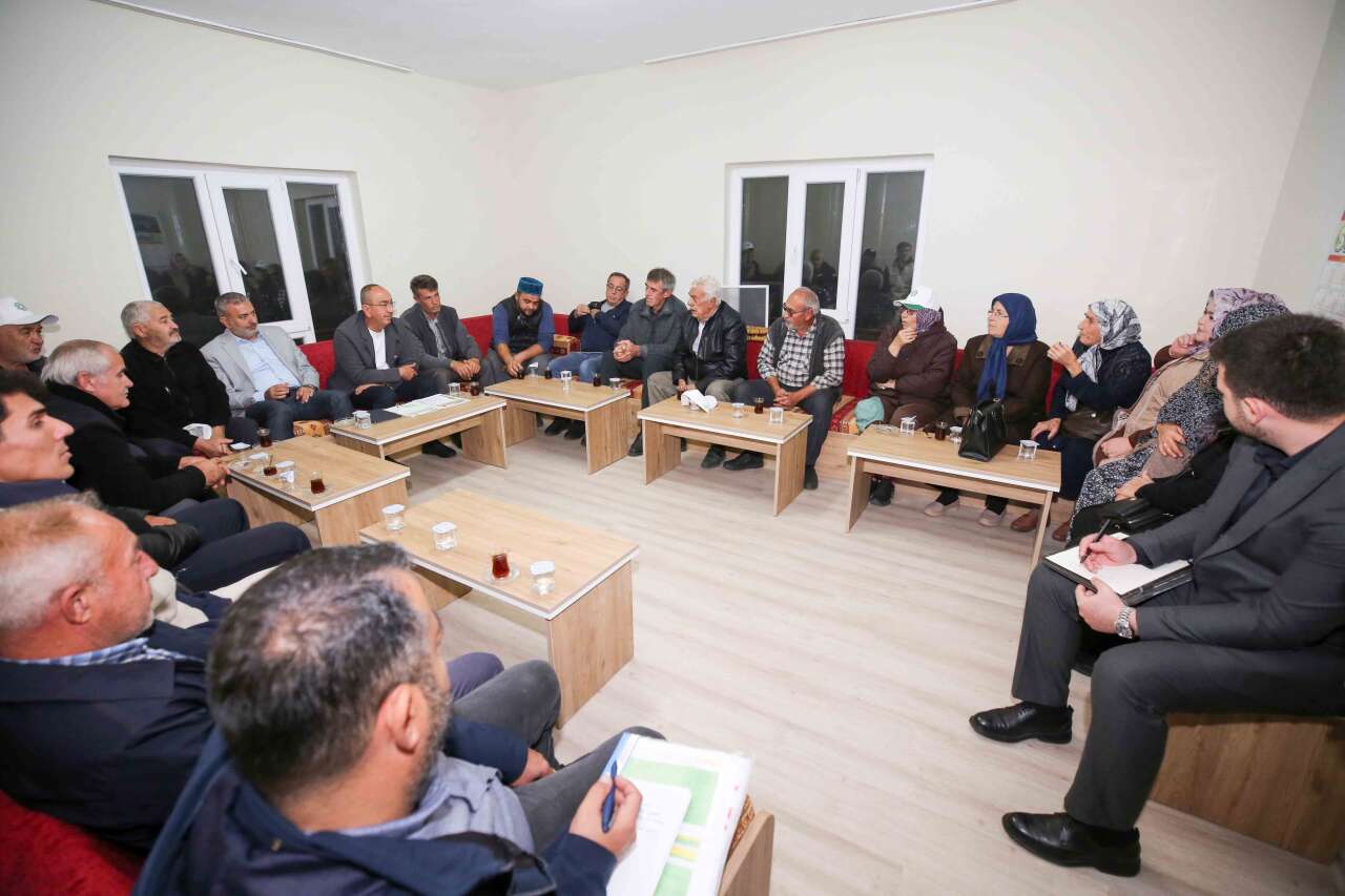 Başkan Kavuş, Meram’ın 2027 yol haritasını vatandaşlarla belirliyor 8